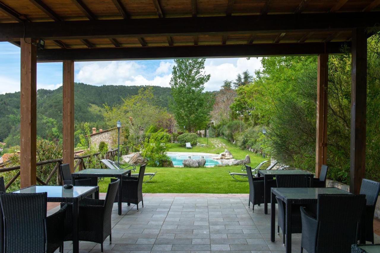 Borgo I Tre Baroni - Spa Suites & Resort Poppi Εξωτερικό φωτογραφία