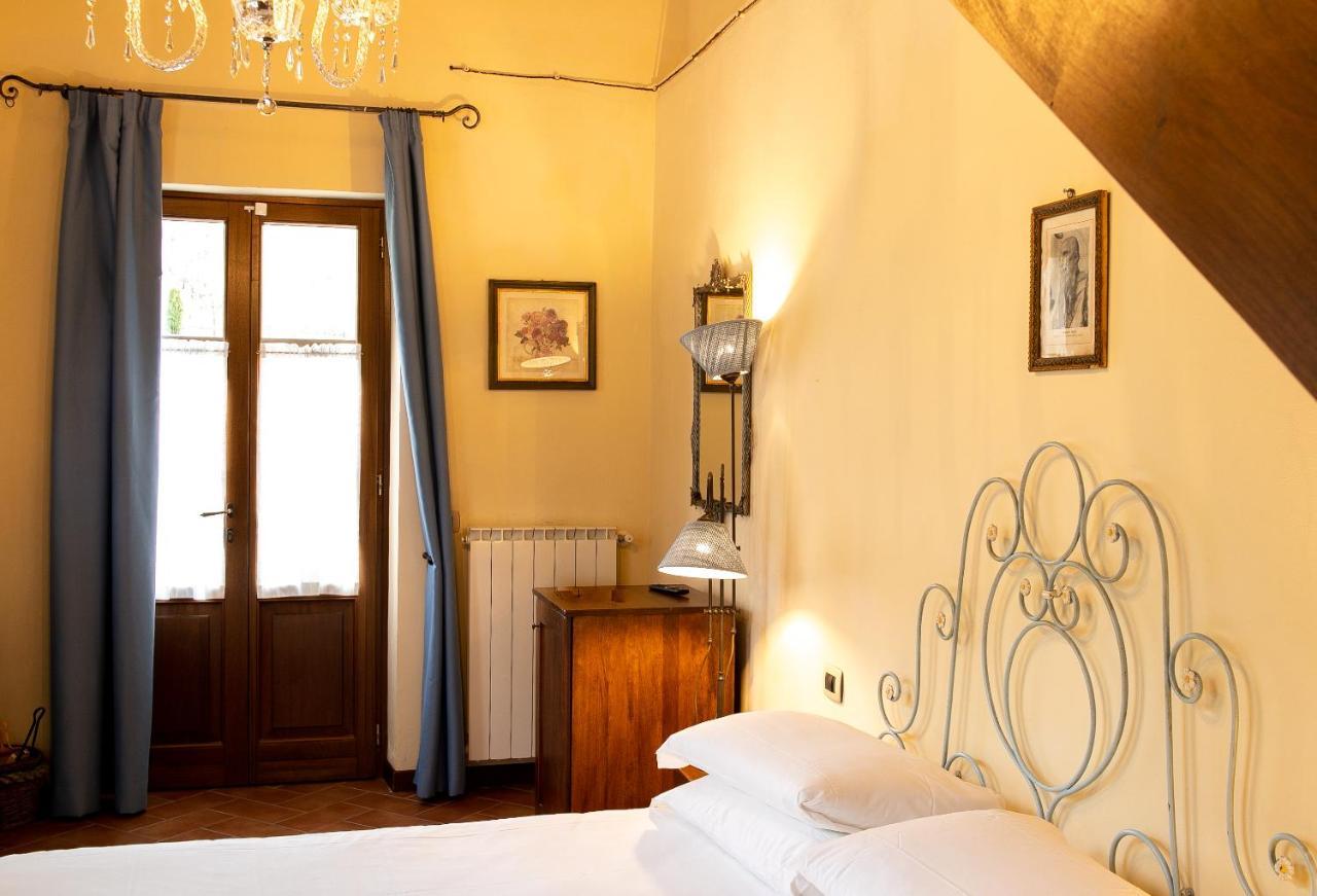 Borgo I Tre Baroni - Spa Suites & Resort Poppi Εξωτερικό φωτογραφία